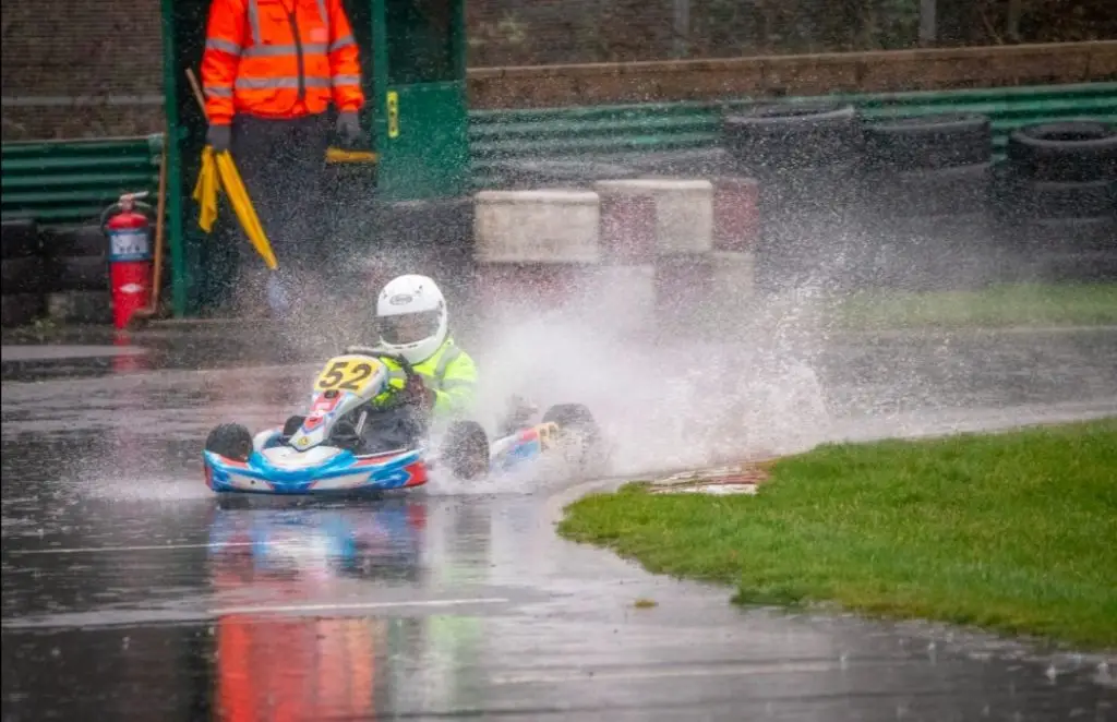 wet weather karting at wombwell near barnsley karting in the rain what to wear karting boots waterproof socks over boots