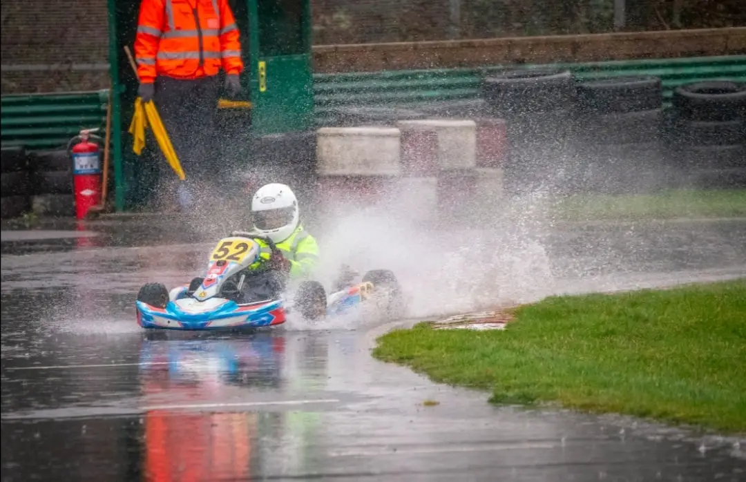 wet weather karting at wombwell near barnsley karting in the rain what to wear karting boots waterproof socks over boots